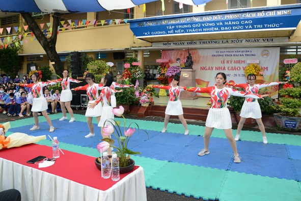 Tiết mục aerobic chào mừng 40 năm ngày nhà giáo Việt Nam 20/11/2022